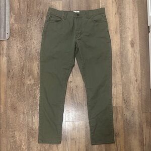 Olive Green Men's Chinos
